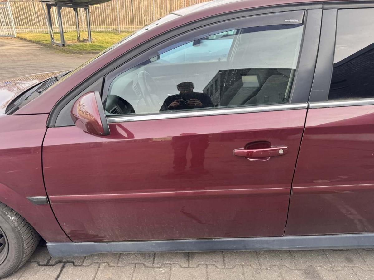 Opel Vectra C original T&uuml;r vorn links Z594 Rubinrot Rohbau Bj.2005